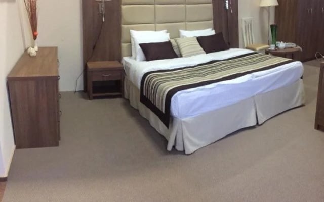 Алые Паруса Отель