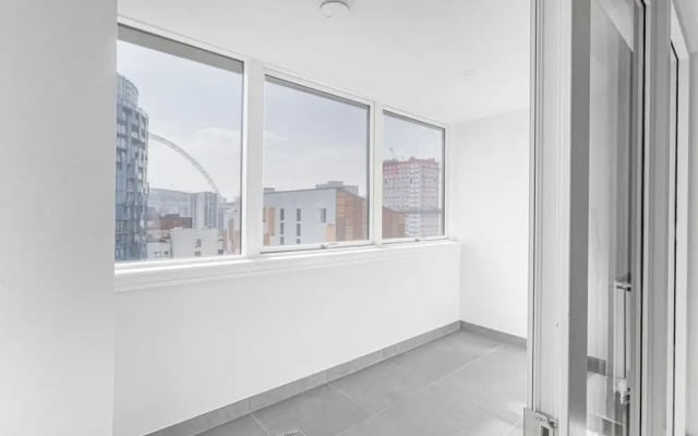 Superior 1 - bed Apartment in Wembley