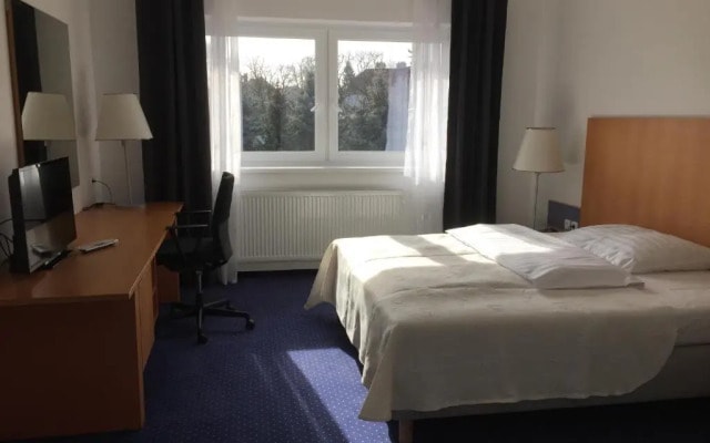 Hotel Dvůr