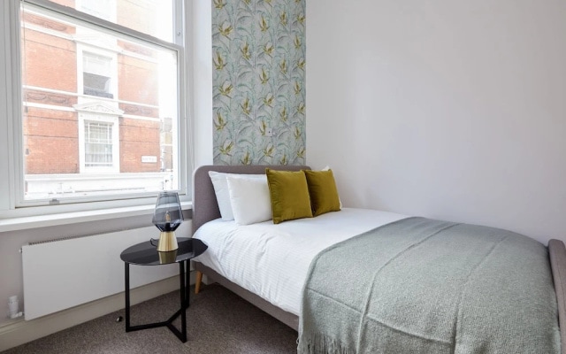 Deluxe 1BR in West End by Sonder