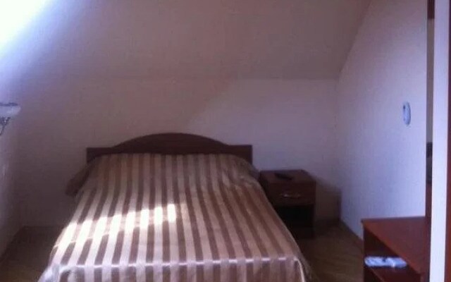 Kontinent Hotel