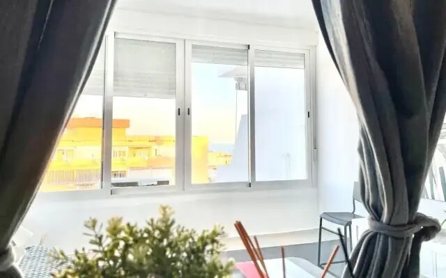 Apartment in Torremolinos Near Beach