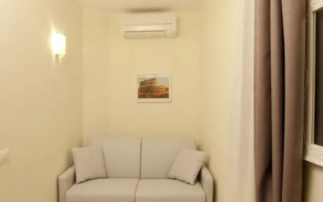 Best Suites Navona