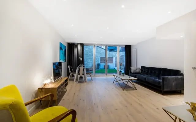 Modern Oasis Apartment