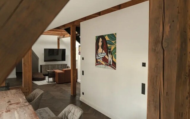 Aeronaut Suites powered by Pearl1