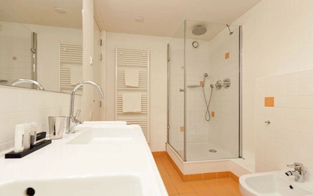 Canal View Apartments Lex