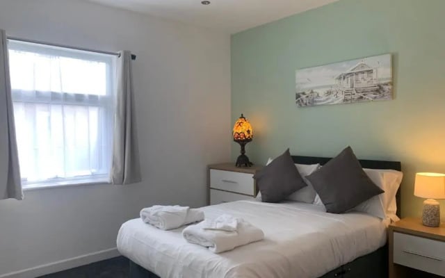P&J Hotel