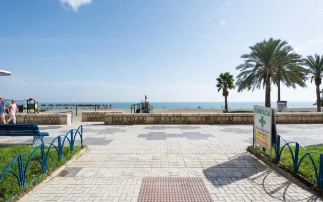 LU&CIA City Beach Malagueta 6