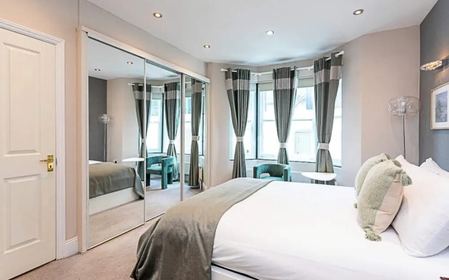 Stunning Flat in the Heart of Parsons Green