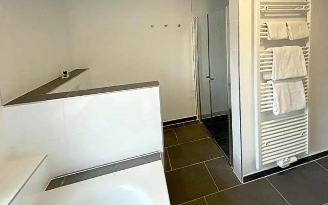 Nurban Apartments GoHo