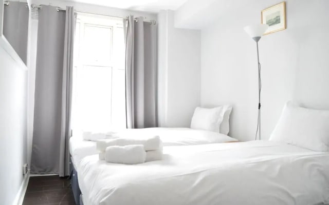 Central 2 Bedroom Apartment in Marble Arch