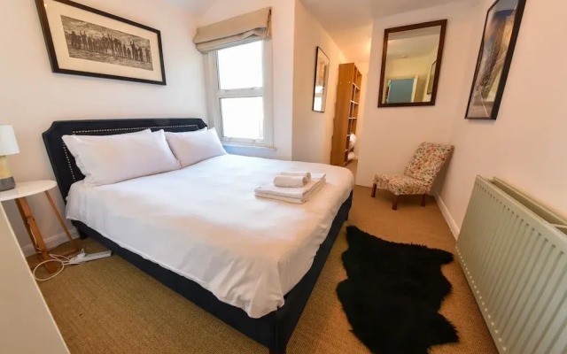 2 Bedroom Apartment in Vauxhall
