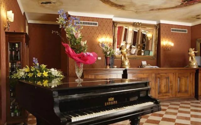 Venice Hotel Villa Dori
