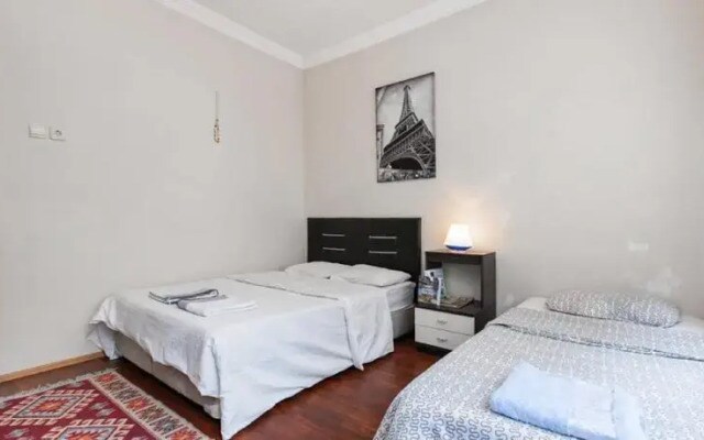 Spacious&Cosy Flat-1