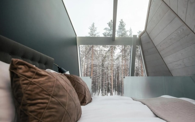 Glass Resort