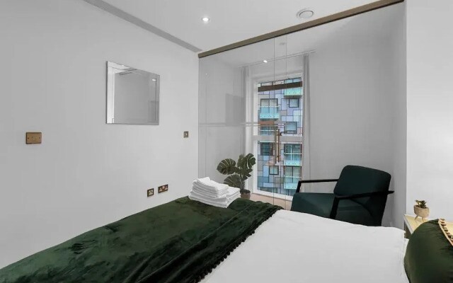 MySquare Apartments Canary Wharf