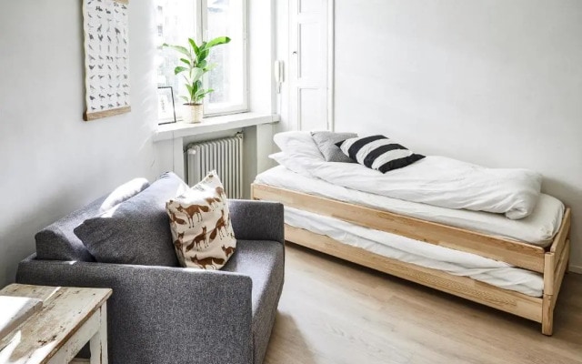 Small Studio Apartment nearby city centre