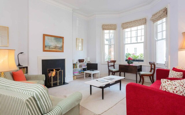 Veeve Apartment Cheyne Row Chelsea