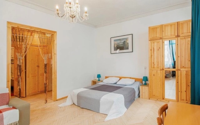 Visit Novocherkasskiy pr 25
