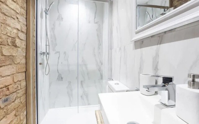 Priory Street Apartment 2