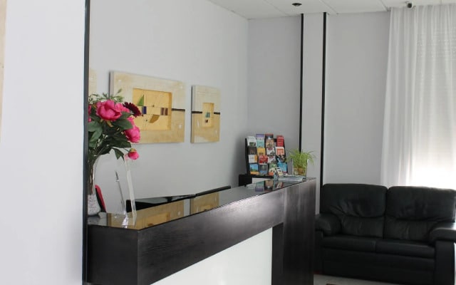 Hotel Barajas Plaza Madrid