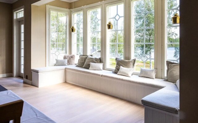 House of Northern Senses