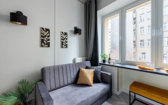Sienna Modern Studio by Renters