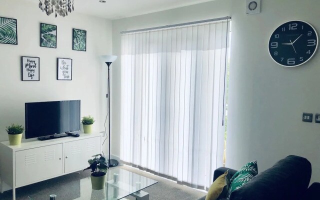 Snapos Luxury Serviced Apartments – Shield House