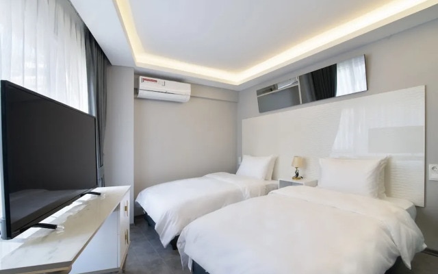 Via Ã‡iragan Hotel
