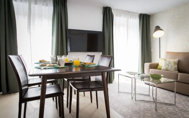 Holidays2Malaga Premium Apartments