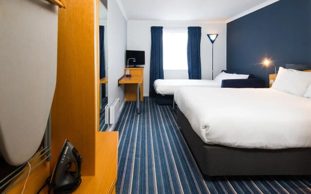 Holiday Inn Express Manchester East by IHG