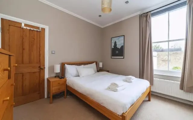 Charming One-Bed Oasis in Hammersmith