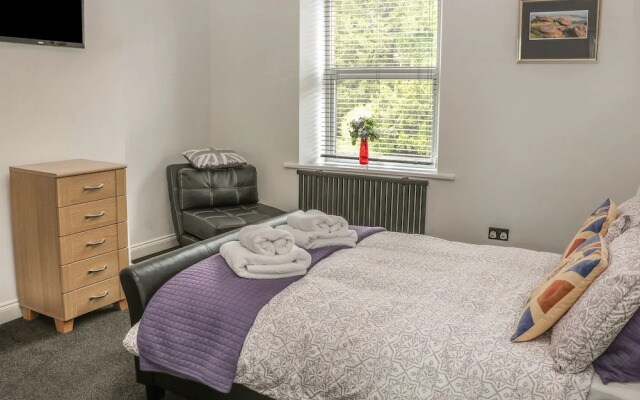 Masson View Apartment