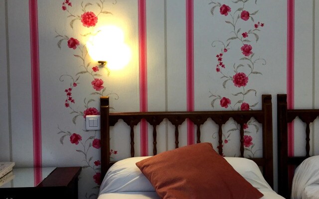 Hotel Le Clos d'Alesia