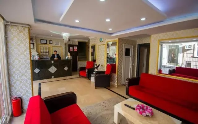 Altun Hotel