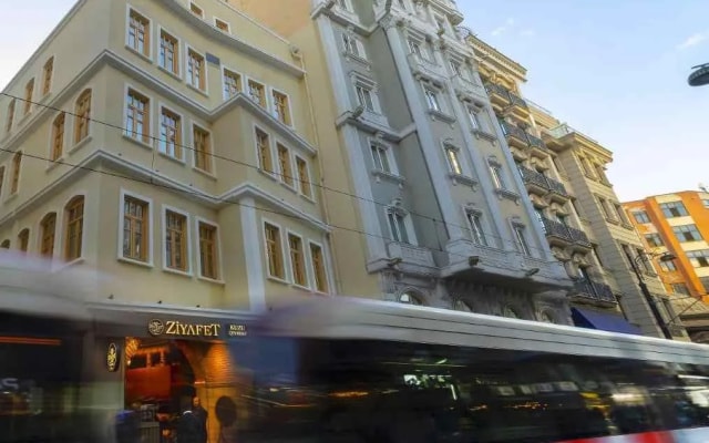 Brako Hotel