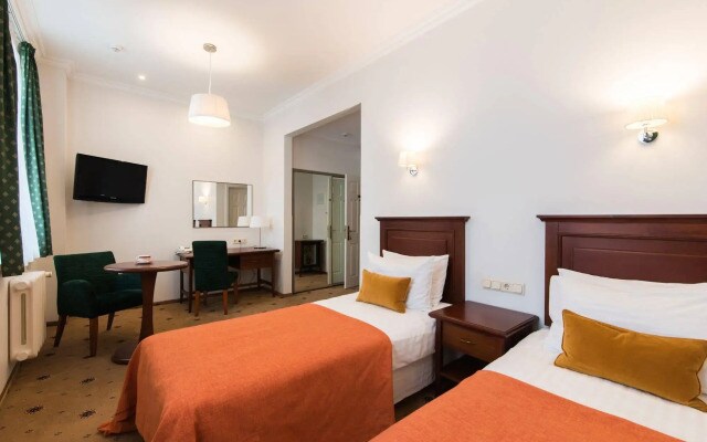 Radi un Draugi Hotel