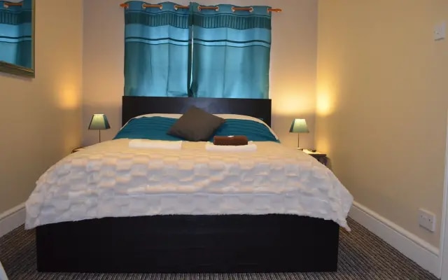 Hotel 261