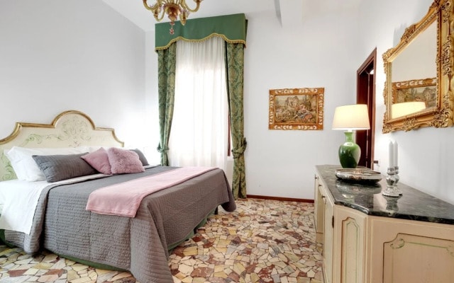 Grand Canal Residence