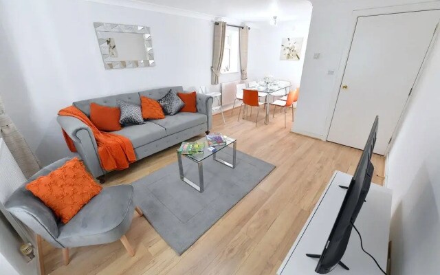 Clapham Junction - 2 Bedroom Apartment