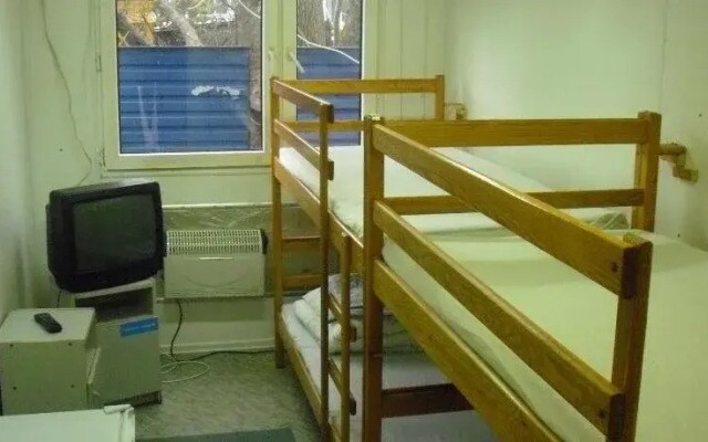 Hostel Metro