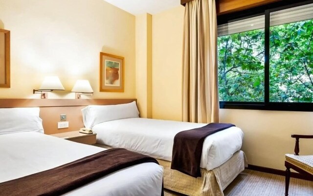 Отель Espahotel Plaza Basílica