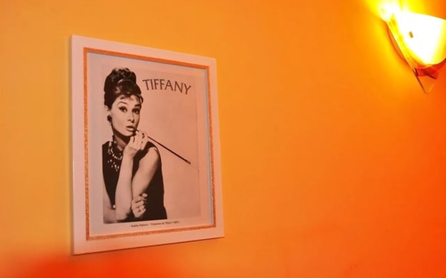 Tiffany Roma Suite