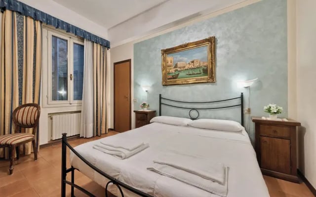 Joy Rialto Rooms Venice