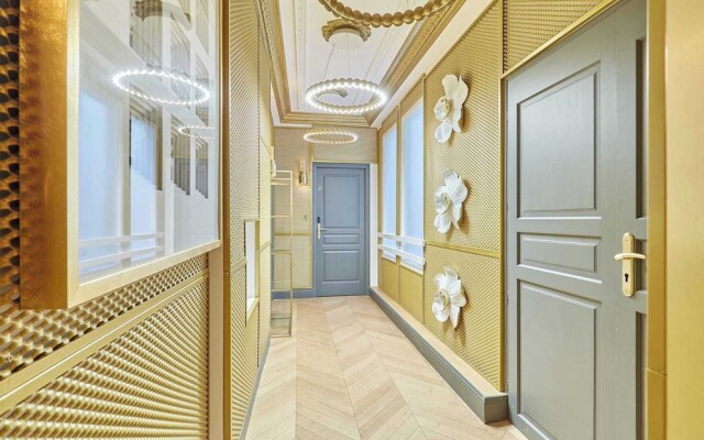 Superb AC- 2bdr Apartement Montaigne/arc de Triomphe