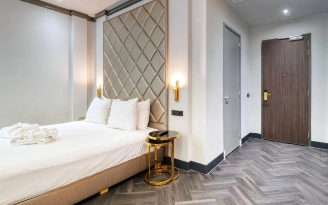 G hotel
