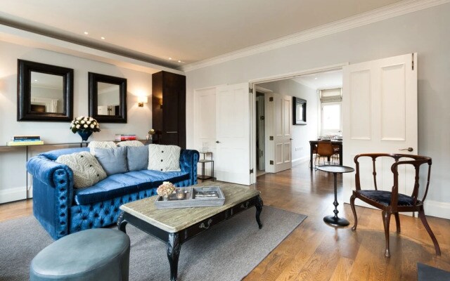 Stylish Mayfair Penthouse next to Hyde Park