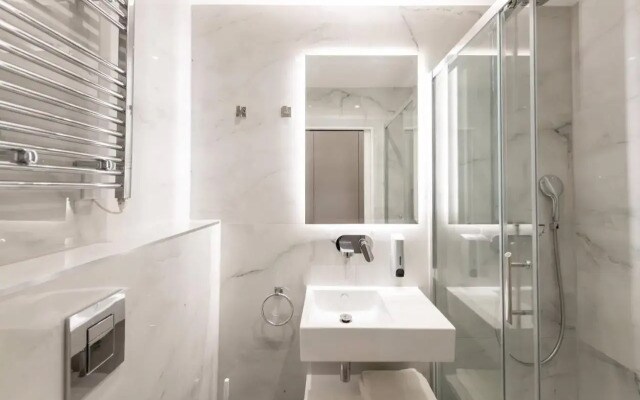 274 Suites