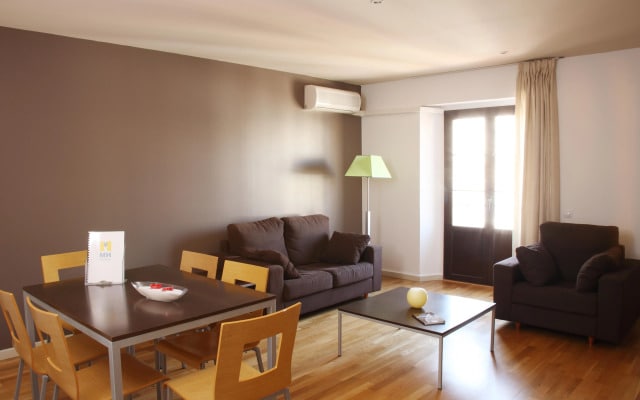 MH Apartments Guell