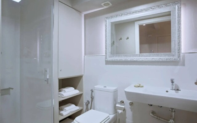 Ssa Sagrada Familia Apartments